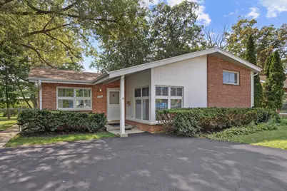 603 Gregg Road, Northbrook, IL 60062 - Photo 2