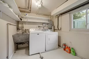 603 Gregg Rd, Northbrook, IL 60062 - Photo 24