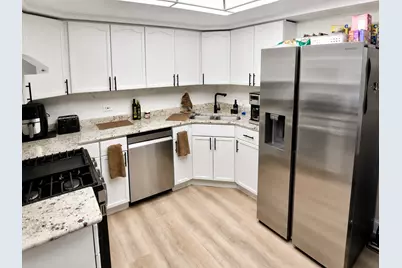 1330 Perry Street #202, Des Plaines, IL 60016 - Photo 6