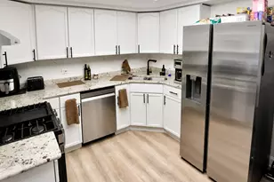 1330 Perry St, Des Plaines, IL 60016 - Photo 6