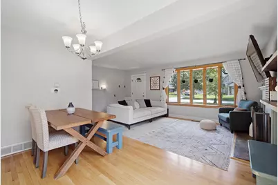 718 S Chestnut Avenue, Arlington Heights, IL 60005 - Photo 8