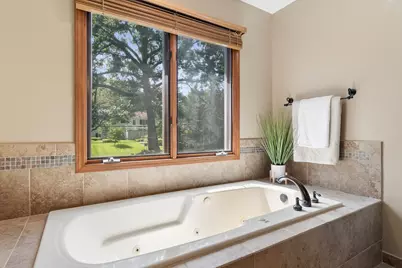 3123 Scenicwood Lane, Woodridge, IL 60517 - Photo 18