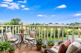 2807 Henley Ln, Naperville, IL 60540 - Photo 4