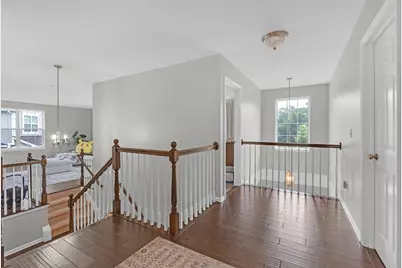 16W674 Hawthorne Court, Willowbrook, IL 60527 - Photo 14