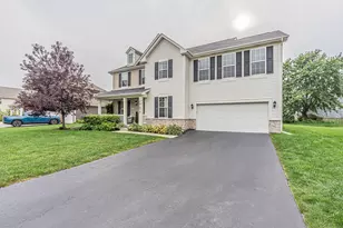 16W674 Hawthorne Ct, Willowbrook, IL 60527 - Photo 26