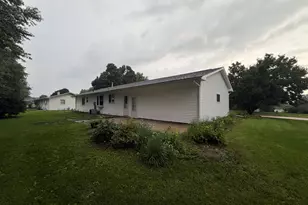551 Lake Dr, Woodhull, IL 61490 - Photo 30