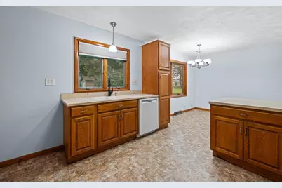 551 Lake Drive, Woodhull, IL 61490 - Photo 10