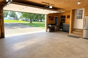205 E Mulberry St, Hennepin, IL 61327 - Photo 14