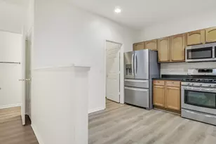 320 Berkshire Dr, Lake Villa, IL 60046 - Photo 6