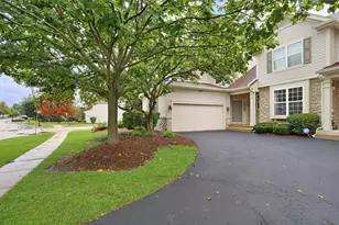 320 Berkshire Dr, Lake Villa, IL 60046 - Photo 2