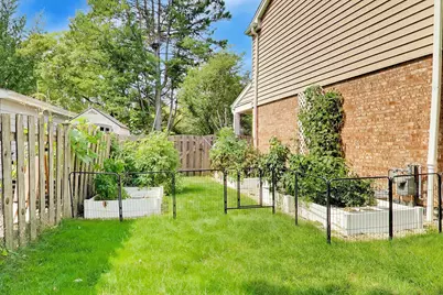 3331 Maple Leaf Drive, Glenview, IL 60026 - Photo 52