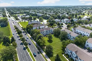 2440 Oakfield Ct, Aurora, IL 60503 - Photo 50