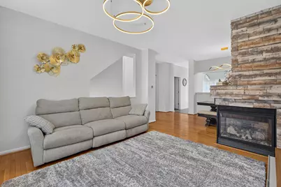 2440 Oakfield Court, Aurora, IL 60503 - Photo 14