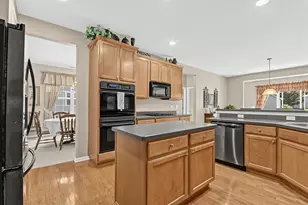 211 Honors Dr, Shorewood, IL 60404 - Photo 8