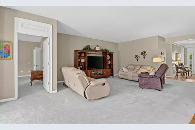 211 Honors Drive, Shorewood, IL 60404 - Photo 4