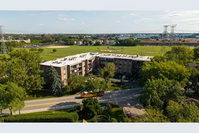 725 W Huntington Commons Road #306, Mount Prospect, IL 60056 - Photo 26