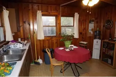 516 E Payson Street, Pontiac, IL 61764 - Photo 8