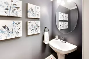 899 Bromley Pl, Northbrook, IL 60062 - Photo 14