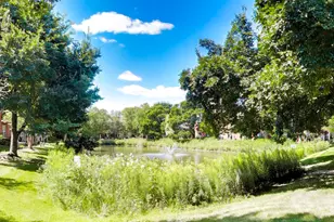 899 Bromley Pl, Northbrook, IL 60062 - Photo 22