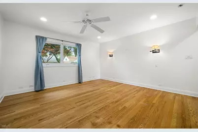 [Address not provided], Skokie, IL 60076 - Photo 14