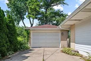 [Address not provided], Skokie, IL 60076 - Photo 2