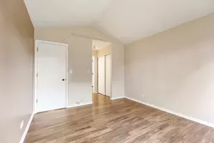 1175 Regency Dr, Schaumburg, IL 60193 - Photo 14