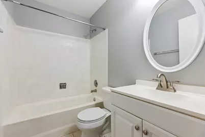 1175 Regency Drive, Schaumburg, IL 60193 - Photo 20