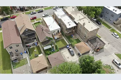 906 N Monticello Avenue, Chicago, IL 60651 - Photo 32