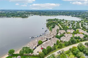 310 Sundown Ct, Wauconda, IL 60084 - Photo 38