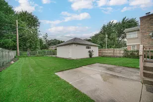 8644 Laramie Ave, Skokie, IL 60077 - Photo 20
