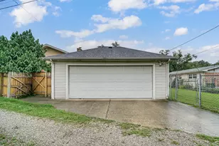 8644 Laramie Ave, Skokie, IL 60077 - Photo 22