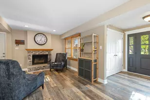 22353 S Knyghtwood Dr, Joliet, IL 60404 - Photo 6