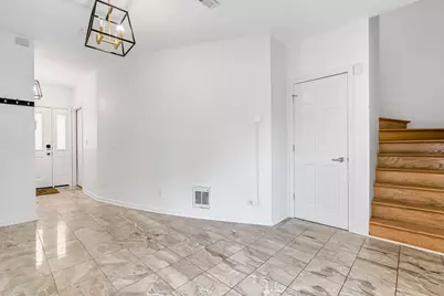 3262 W Armitage Avenue #3, Chicago, IL 60647 - Photo 6