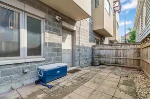 3262 W Armitage Ave, Chicago, IL 60647 - Photo 26
