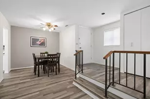 440 Somerset Ct, Aurora, IL 60504 - Photo 2