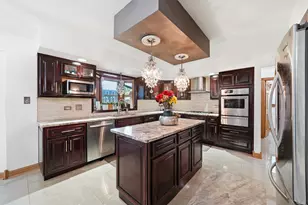 10650 Wildwood Dr, Palos Park, IL 60464 - Photo 12