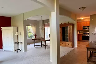 2503 Oak Dr, West Dundee, IL 60118 - Photo 4