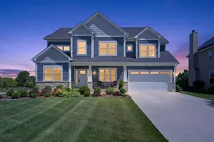 [Address not provided], North Aurora, IL 60542 - Photo 2