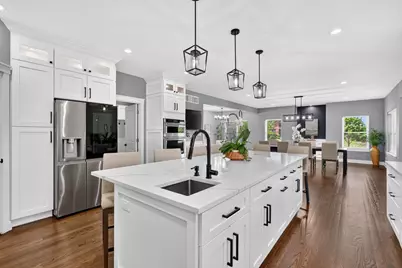 [Address not provided], North Aurora, IL 60542 - Photo 18