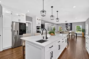 [Address not provided], North Aurora, IL 60542 - Photo 18