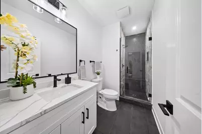 [Address not provided], North Aurora, IL 60542 - Photo 10