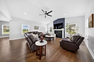 [Address not provided], North Aurora, IL 60542 - Photo 22
