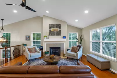1412 Quincy Bridge Court, Bartlett, IL 60103 - Photo 8