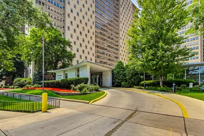 3950 N Lake Shore Drive #2202, Chicago, IL 60613 - Photo 26
