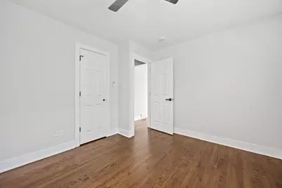 9734 S Princeton Avenue, Chicago, IL 60628 - Photo 10