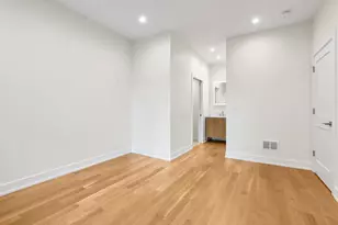 1246 W Bryn Mawr Ave, Chicago, IL 60660 - Photo 8