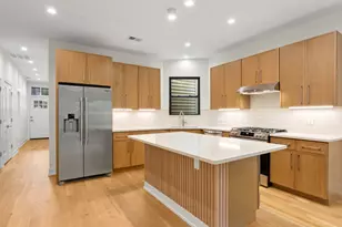 1246 W Bryn Mawr Ave, Chicago, IL 60660 - Photo 6