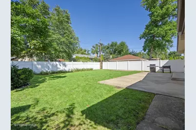 842 S Euclid Avenue, Villa Park, IL 60181 - Photo 28