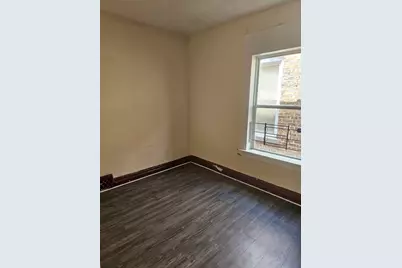 10149 S State Street, Chicago, IL 60628 - Photo 8