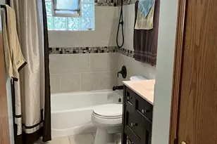 16430 Leslie Ann Dr, Tinley Park, IL 60477 - Photo 6